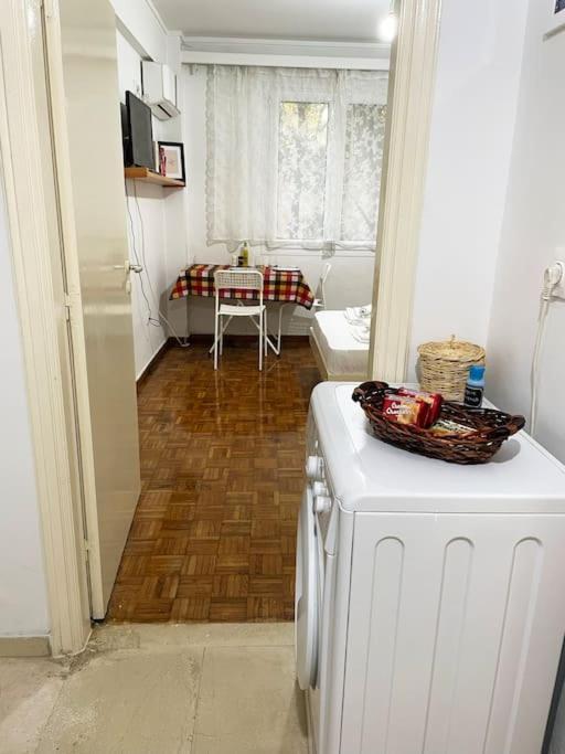 Cute And Quiet Apartment In The Center Of Athen Eksteriør bilde